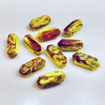 Crystal Toxic d10 10 pc set - red/yellow