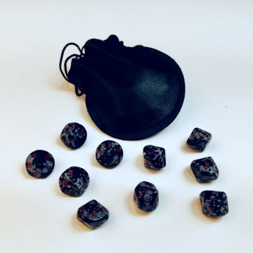 Snowflake 10d10 12mm Dwarven Stones®